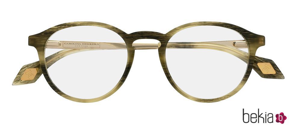 Gafas de lentes redondas y acabados en cuero de la colección 'Vista 2016' de Carolina Herrera
