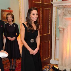 Kate Middleton con un total look black en los Place2Be Awards 2016 en Londres