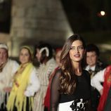 Sara Carbonero con un vestido bicolor en la cena de gala en honor a los Reyes de España en Portugal