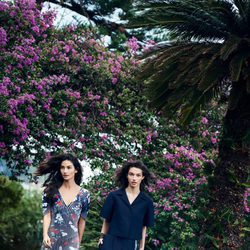 Lily Aldridge y McKenna Hellam en la campaña primavera/verano 2017 de Salvatore Ferragamo