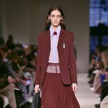 Total look de Victoria Beckham otoño/invierno 2017/2018 en la New York Fashion Week