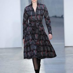 Abrigo de paño de Carolina Herrera otoño/invierno 2017/2018 en la New York Fashion Week
