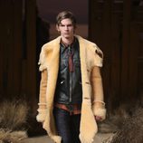 Abrigo camel de Coach otoño/invierno 2017/2018 en la New York Fashion Week