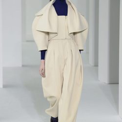 Total look white de Delpozo otoño/invierno 2017/2018 en la New York Fashion Week