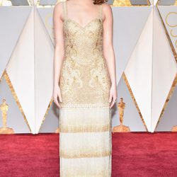 Emma Stone con un look vintage en los Premios Oscar 2017