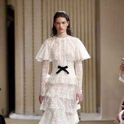 Vestido vintage de Giambattista Valli otoño/invierno 2017/2018 en la Paris Fashion Week