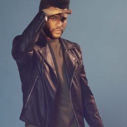 The Weeknd con una chaqueta de cuero de H&M primavera/verano 2017