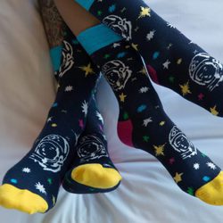 Calcetines estampados de la primavera/verano 2017 de Happy Socks con la firma de Pharrell Williams