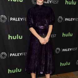 Sarah Paulson con un vestido glitter en un acto sobre la serie 'American Horror Story'