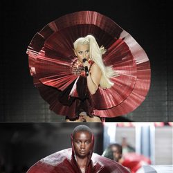 El look metalizado rojo de Lady Gaga en los EMA 2011 es de Paco Rabanne