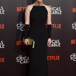 Blanca Suárez con un vestido dorado y negro en el preestreno mundial de 'Las chicas del cable'