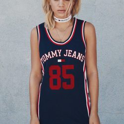 Sofia Richie protagoniza la nueva colección de primavera/ verano  de Tommy Jeans 2017