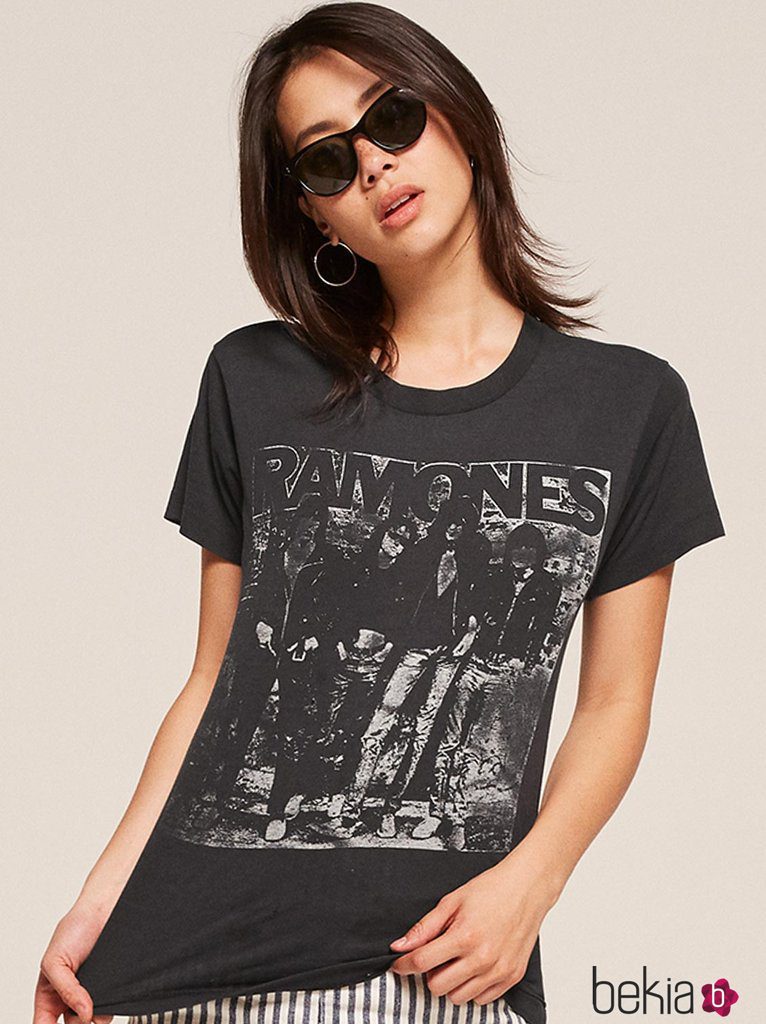Camiseta de los Ramones de la colección vintage 2017 de Reformation