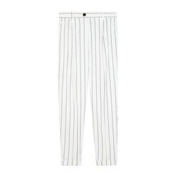 Pantalón blanco de rayas de Bershka de la colección de verano 2017