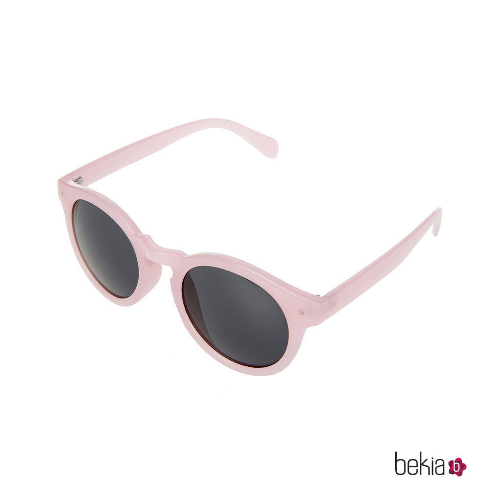 Gafas de sol con montura rosa de la colección de Pull&Bear