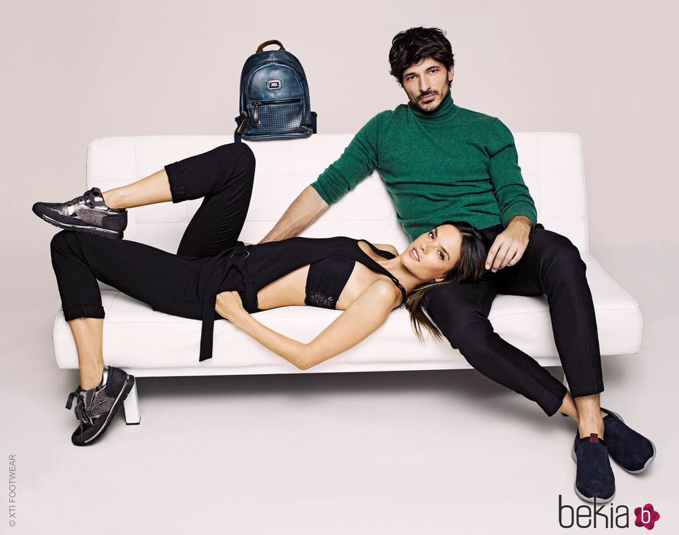 Alessandra Ambrosio y Andrés imagen de 2017/ 2018 - en Bekia Moda