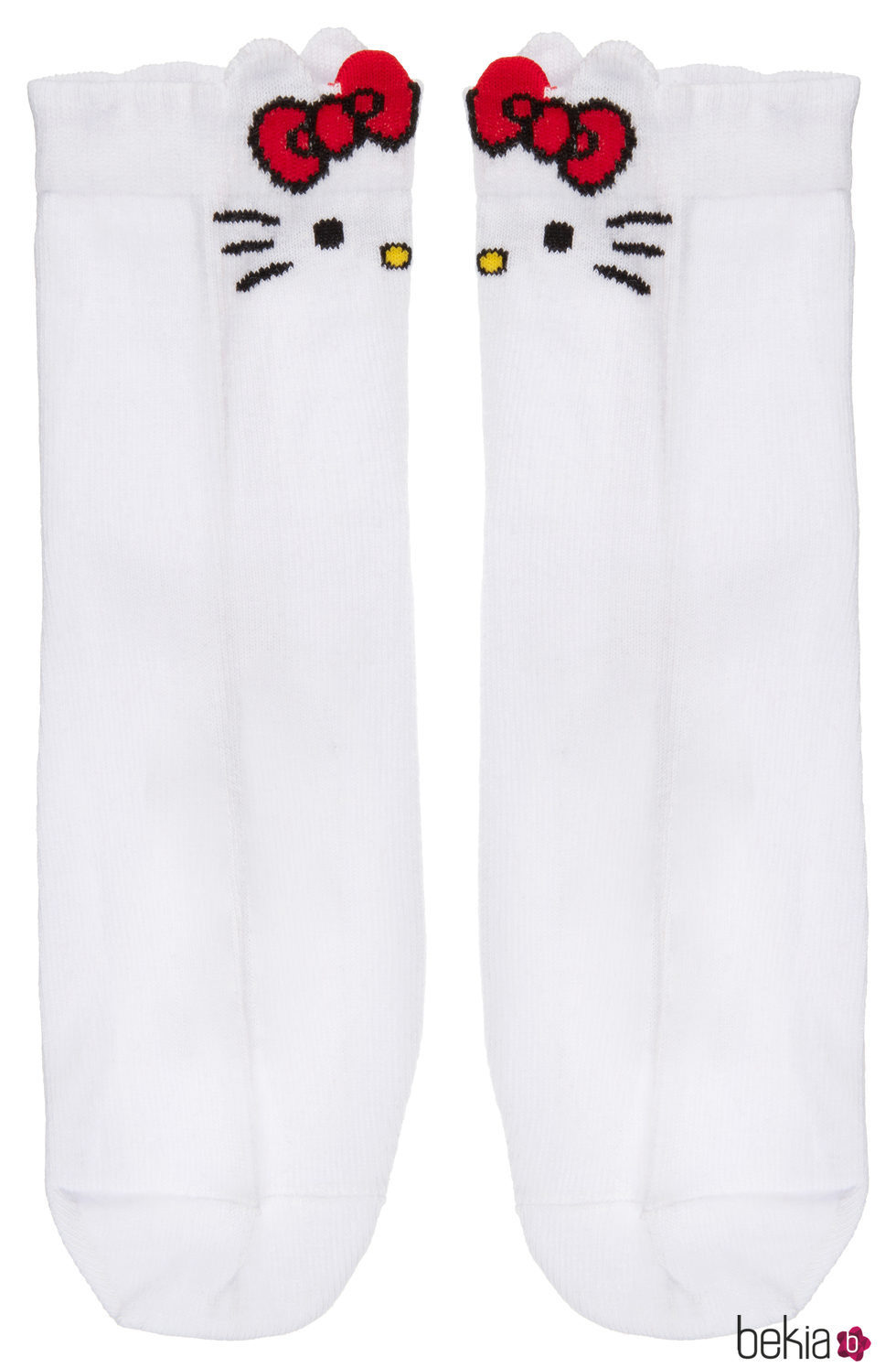 Calcetines blancos de la colección de Hello Kitty para Asos de otoño/invierno 2017/2018