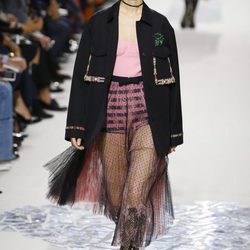 Chaqueta oversized en el desfile primavera/verano 2018 de Dior en Paris Fashion Week