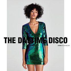Vestido de lentejuelas bicolor de la colección 'Night Out' de Zara