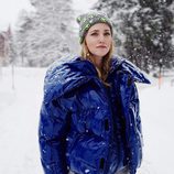 Chiara Ferragni con un abrigo acolchado en Suiza