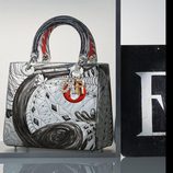 Bolso en tonos neutros de Jack Pierson de la colección 'Lady Dior Art' de Dior