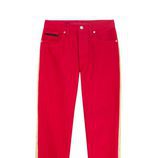 Pantalón rojo femenino de Calvin Klein de la colección primavera jeans 2018