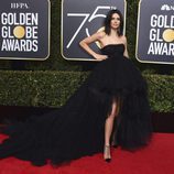 Kendall Jenner de Giambattista Valli en los Globos de Oro 2018