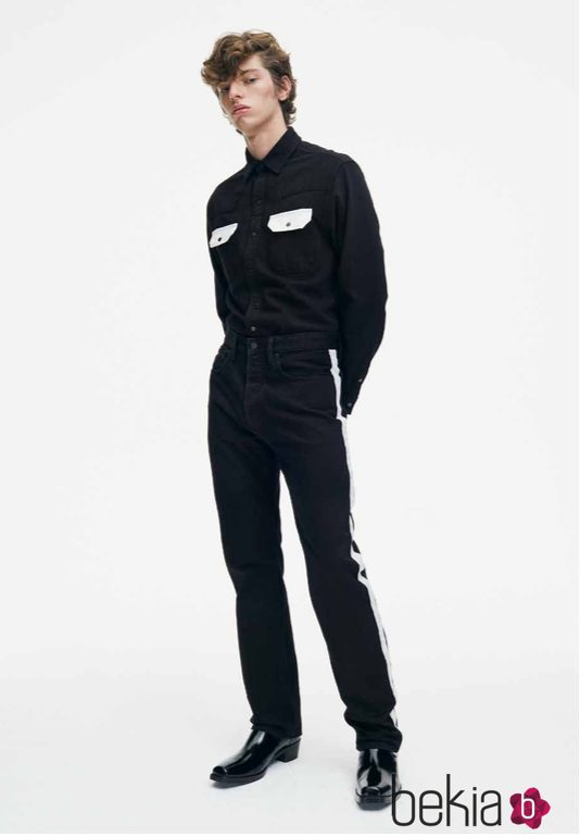 Total black masculino de Calvin Klein de la colección primavera jeans 2018
