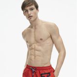 Bañador de hombre rojo de la colección spring 2018 de Calvin Klein