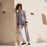 Traje-pantalón gris de la colección de H&M Resort 2018