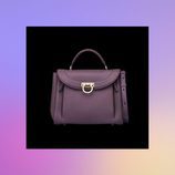 Frontal bolso lila de la colección Pre-Spring 2018 de Salvatore Ferragamo
