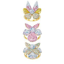 Tres anillos dorados Light Orchid con cristales rosados de la colección Swarovski primavera/verano 2018