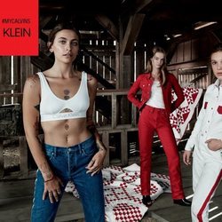 Paris Jackson, Millie Bobby Brown y Lulu Tenney con prendas de la colección de Calvin Klein #MYCALVINS para primavera 2018