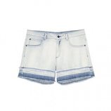 Pantalón corto vaquero claro de la nueva colección Primavera/Verano 2018 de Sisley