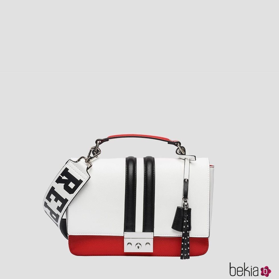 Bolso blanco con detalles rojos y negros de la nueva colección primavera/verano 2018 de la firma Replay