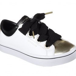 Zapatillas blancas con detalles metalizados y cordones XXL de Skechers Street 2018
