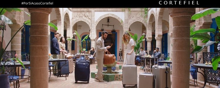 Martina Klein y Javier Rey en el film 'Por si acaso' de la nueva campaña de Cortefiel 2018