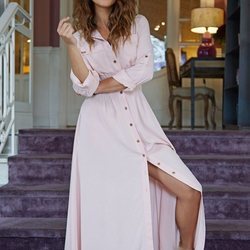 Vestido rosa claro de Blue Palm la firma creada por Lara Álvarez 2018