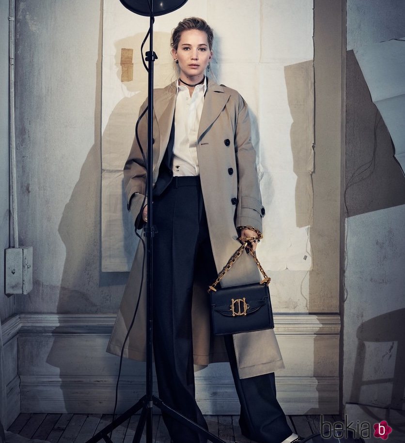 Jennifer Lawrence con un conjunto casual de la nueva colección de Dior 2018