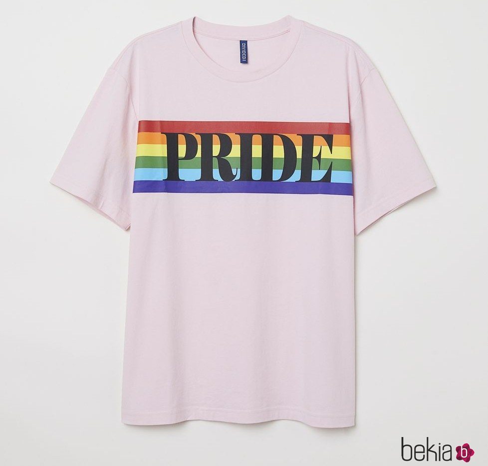 Camiseta con la palabra 'Pride' de la nueva colección 'Love for All' de H&M