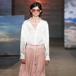 Falda con transparencias de TCN primavera/verano 2019 en la 080 Barcelona Fashion Week