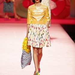 Blusa de plástico de Ágatha Ruiz de la Prada en Madrid Fashion Week primavera/verano 2019