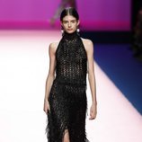 Vestido negro de María Escoté en Madrid Fashion Week primavera/verano 2019