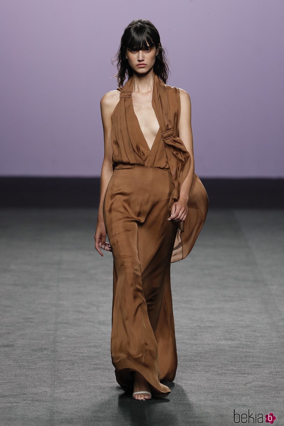 Vestido largo de Roberto Torretta en Madrid Fashion Week primavera/verano 2019