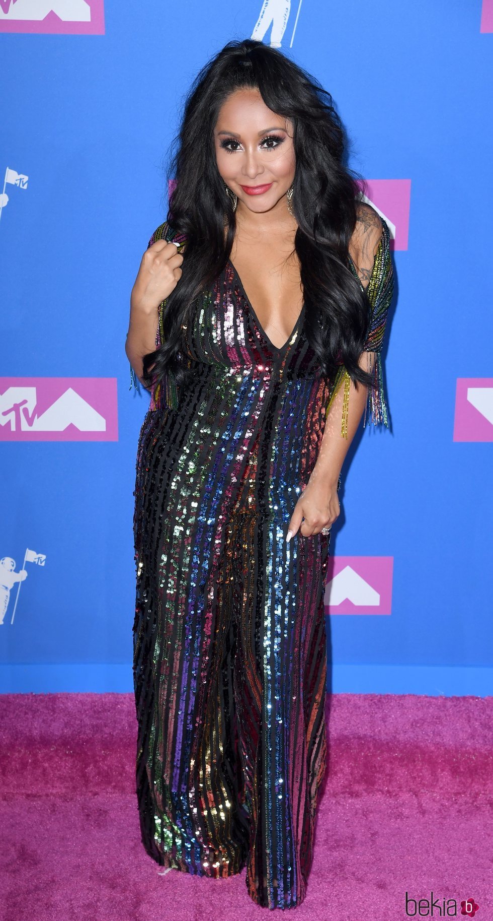Nicole 'Snooki' con un vestido de lentejuelas en los premios MTV Video Music 2018