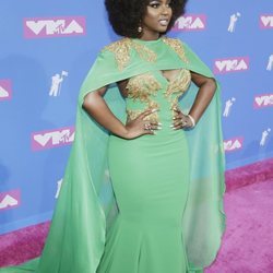 Amara 'La Negra' con un vestido verde en los premios MTV Video Music 2018
