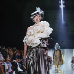 Vestido con volantes de Marc Jacobs primavera 2019 en la New York Fashion Week