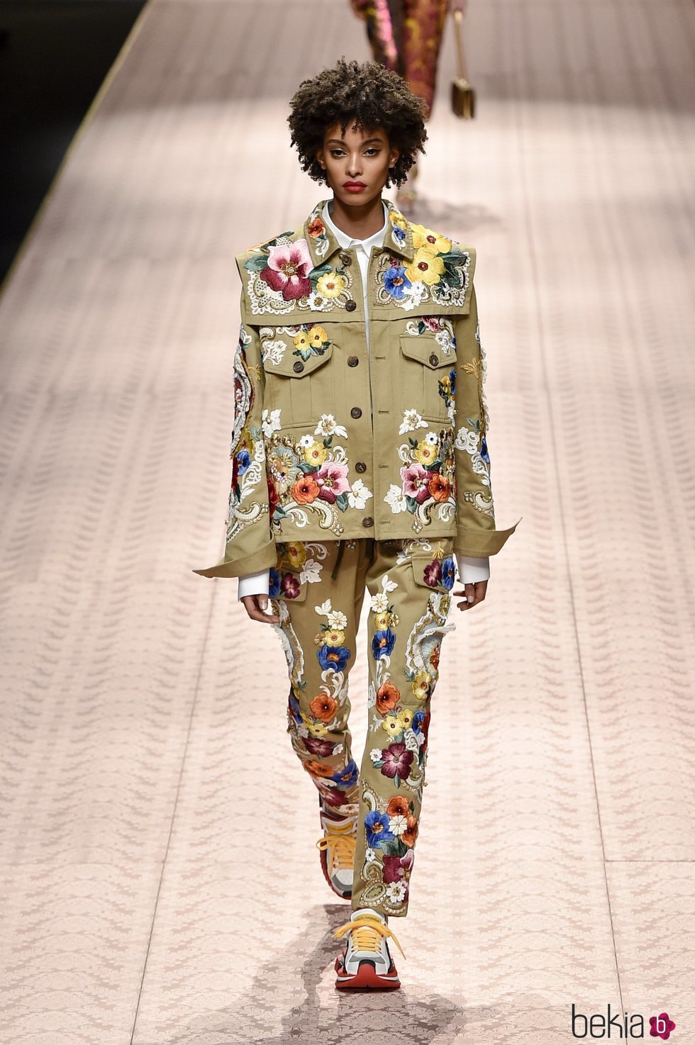 Total look floral de Dolce&Gabbana primavera/verano 2019 en la Milán Fashion Week