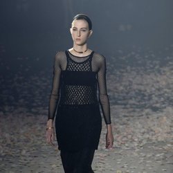 Mallas y top negro de Dior primavera/verano 2019 en la Paris Fashion Week