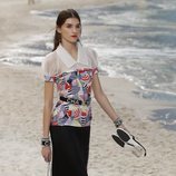 Camisa de estampado geométrico de Chanel primavera/verano 2019 en la Paris Fashion Week